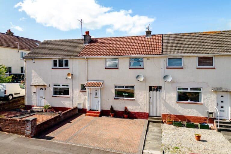 Kinloch Road, Kilmarnock, East Ayrshire, KA1