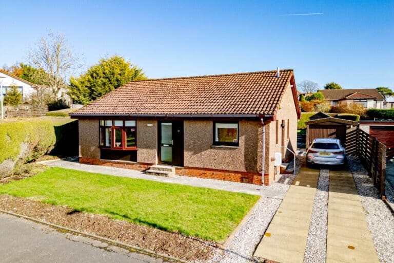 Blackfaulds Drive, Fenwick, East Ayrshire, KA3