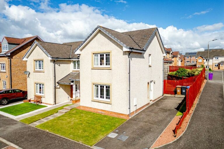 Fleming Crescent, Saltcoats, North Ayrshire, KA21