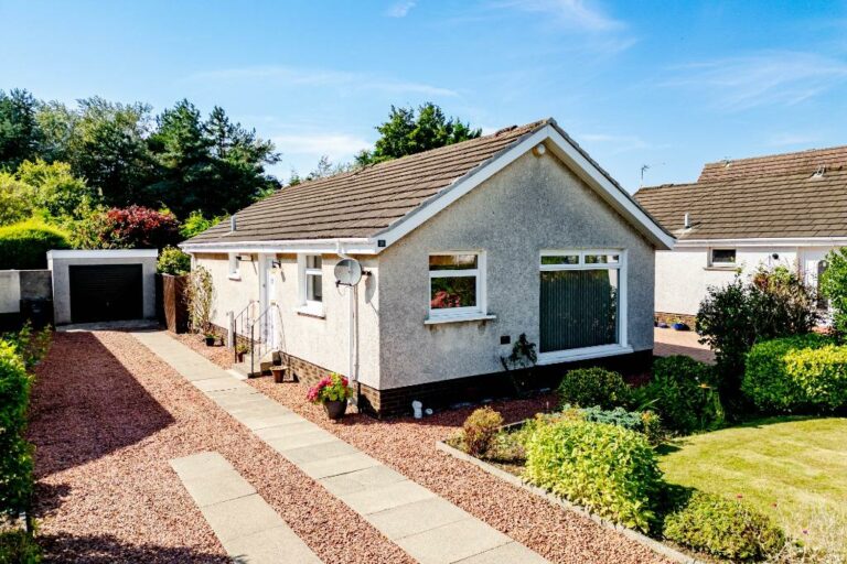 Kirk Vennel, Irvine, North Ayrshire, KA12