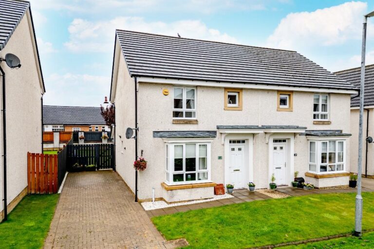 Craighall Crescent, Kilmarnock, East Ayrshire, KA3