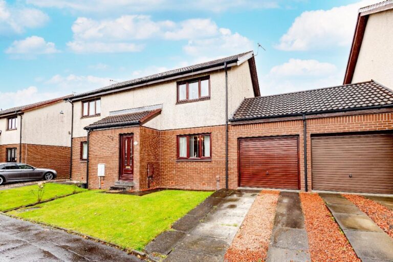 Pennyvenie Way, Irvine, North Ayrshire, KA11